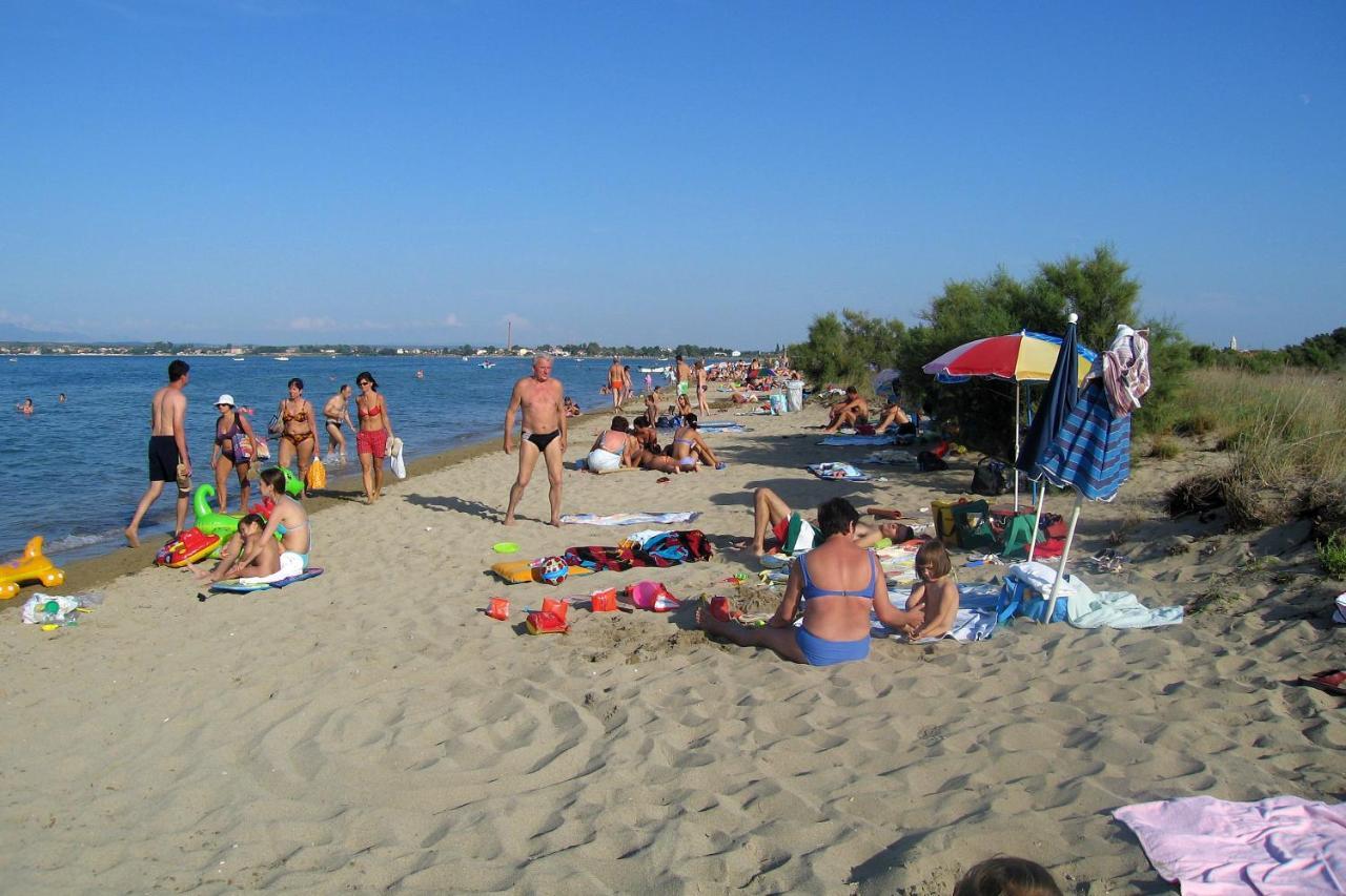Apartments With A Parking Space Nin, Zadar - 11900 المظهر الخارجي الصورة